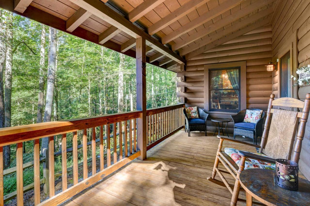 Waynesville Cabin With Covered Deck And Fire Pit! Lake Junaluska Exterior foto